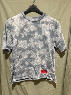 CHNGE gray tie dye T shirt